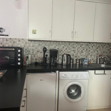 Charalambous Apartment Pafos Exterior foto